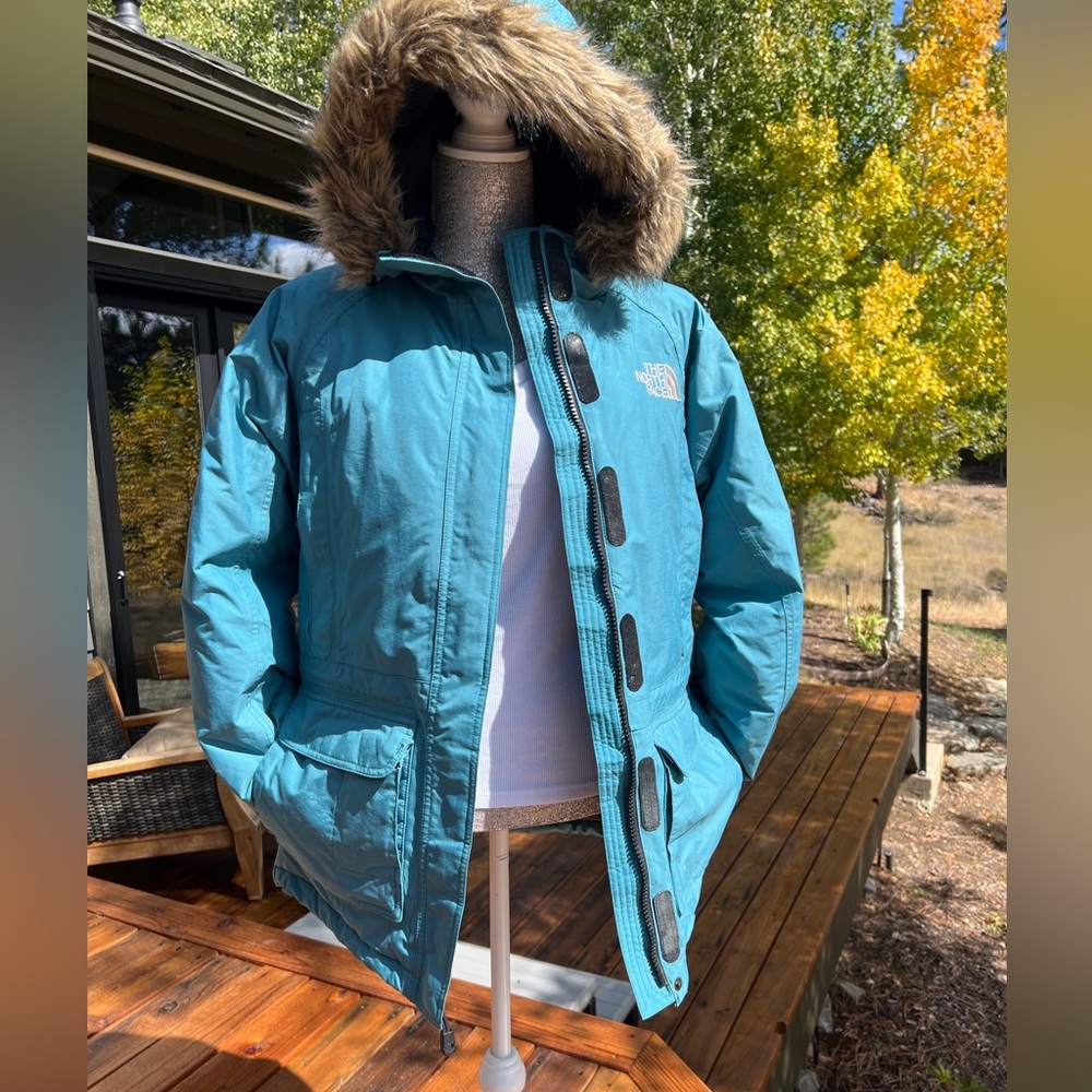 The North Face Women’s Down Expedition Parka Coat Fur Hood Medium M 8